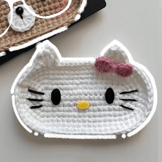 Creative gift handmade crocheted glasses box storage box key box